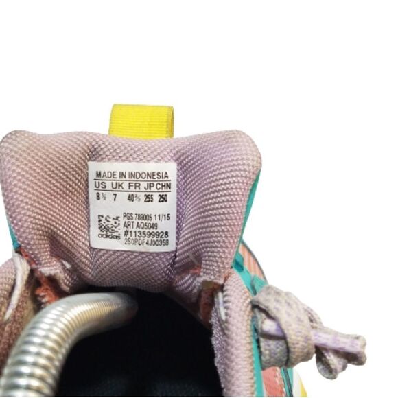 Adidas   - Picture 6 of 8